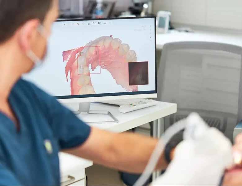 弁天町駅徒歩1分の歯医者、弁天町やまうち歯科の歯科ドック